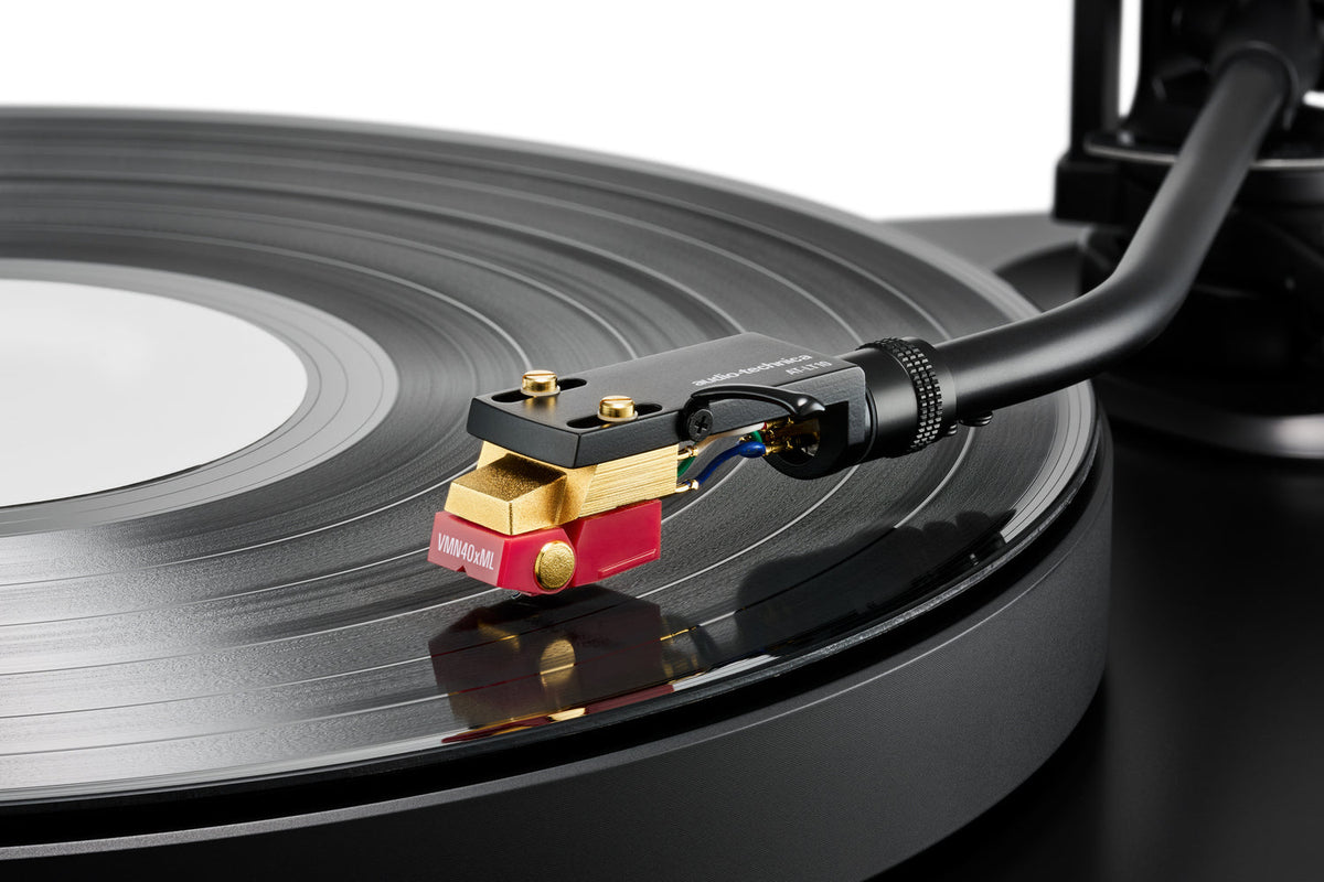 Audio-Technica Headshell/Cartridge Combo Kit AT-VM740xML/H